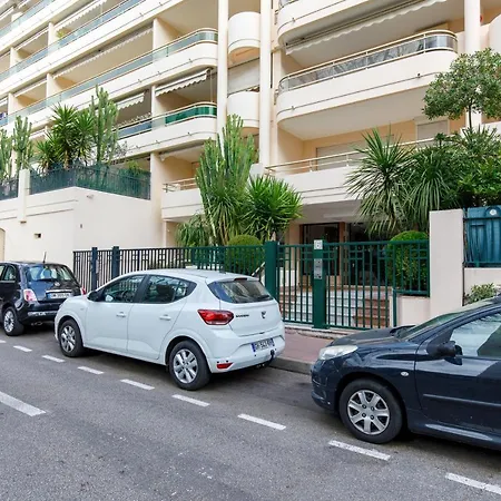 Select Yourhosthelper Appartement *
