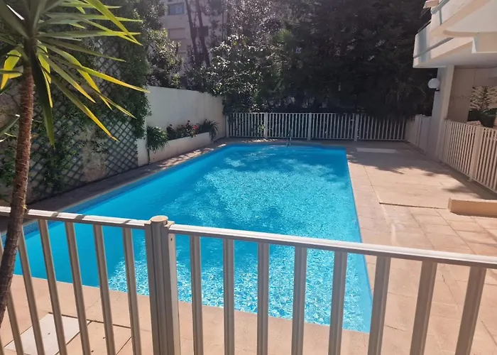 Select Yourhosthelper Apartman Cannes